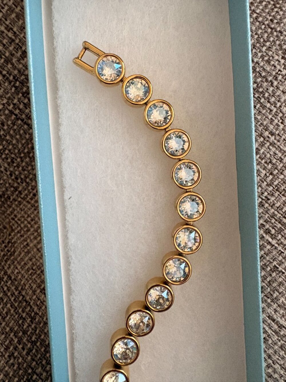 Touchstone Crystal ice bracelet. Golden Moonlight Ice bracelet. New - Picture 8 of 10